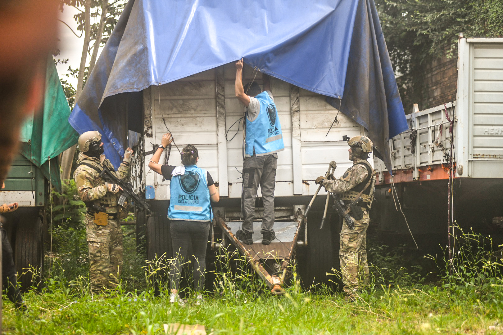 Allanamientos simultáneos en viviendas de la comunidad gitana en Posadas imagen-12