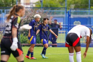 Boca Juniors se despachó con una goleada en el Superclásico femenino imagen-5