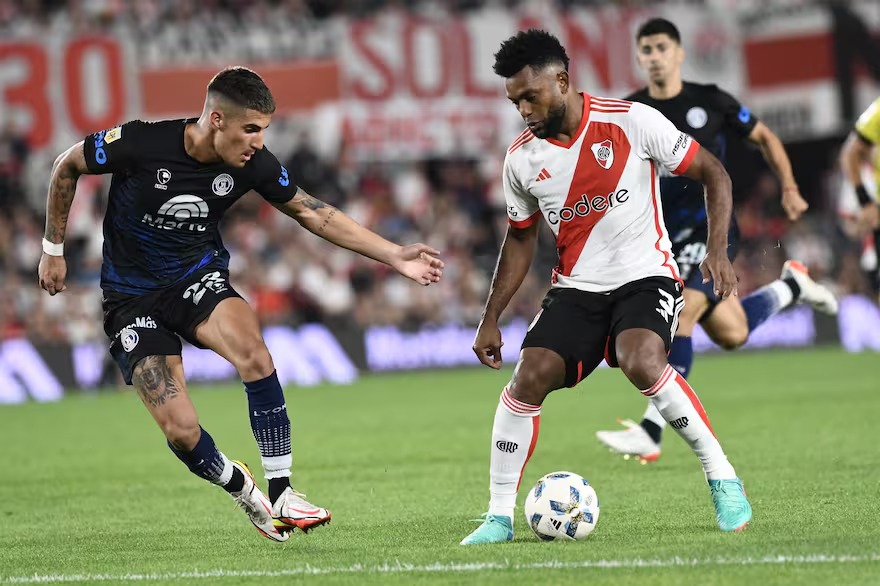 River visita a Independiente Rivadavia con la ilusión de acercarse a la cima - Canal Doce Misiones