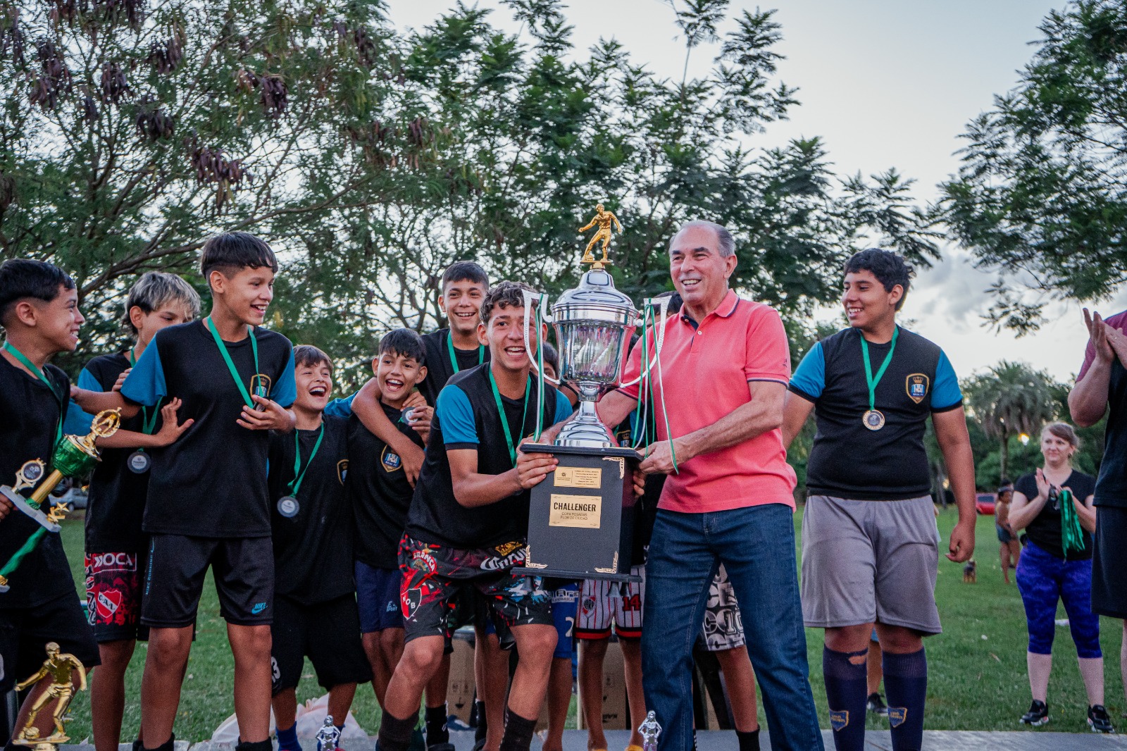 Aguas abiertas y fútbol infantil: Posadas vivió un fin de semana a puro deporte imagen-9