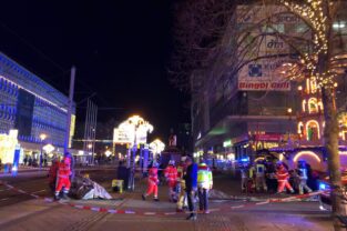 Atentado en el mercado navideño de Alemania: ya son cinco los muertos imagen-5