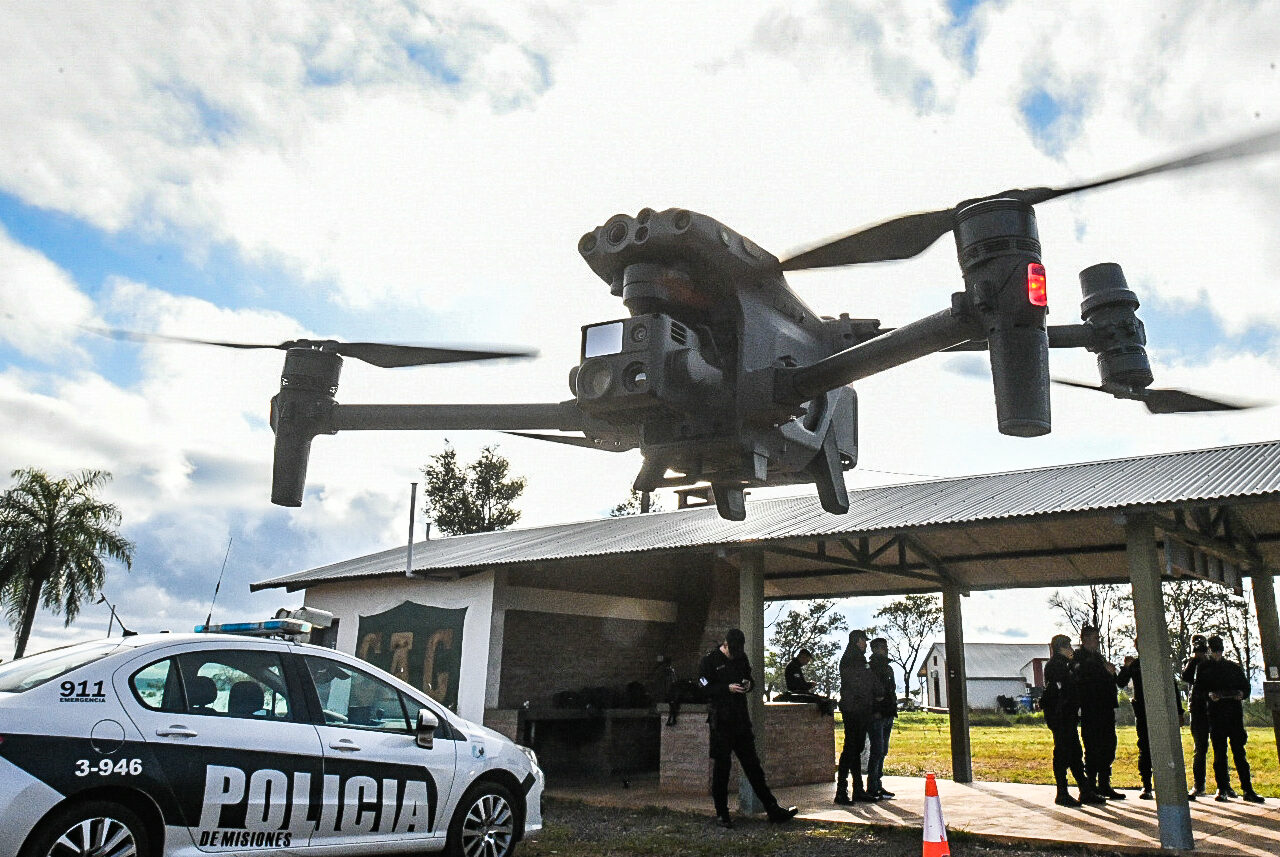 La Policía multiplicó su capacidad operativa y redujo el índice delictivo anual